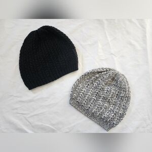 Cotton On Marled Gray and White Knit Beanie (one size)